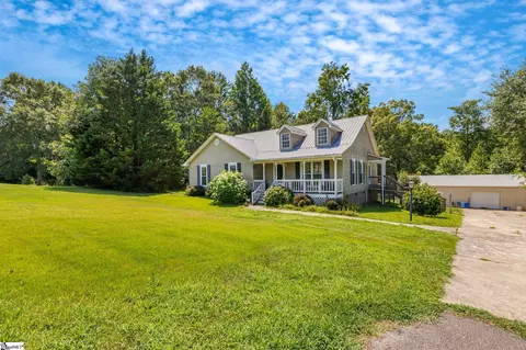 Exterior - 117 Justin Ct, Easley, SC 29640 photo 2 of 11