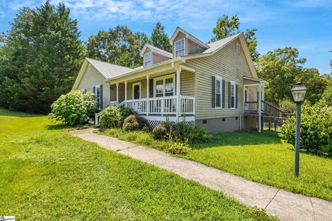 Exterior - 117 Justin Ct, Easley, SC 29640 photo 3 of 11