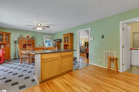 Entry Way - 117 Justin Ct, Easley, SC 29640 photo 2 of 3