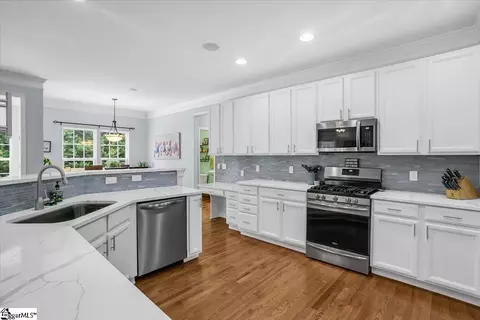 23 Annenberg Ln, Greer, SC 29650 photo 8