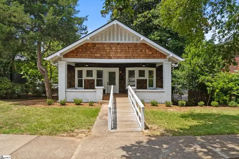 3 Whitsett St, Greenville, SC 29601