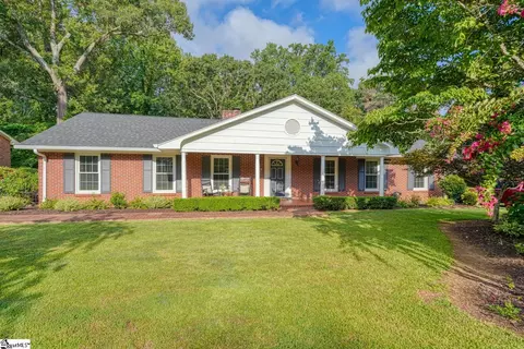 302 Holly Dr, Spartanburg, SC 29301