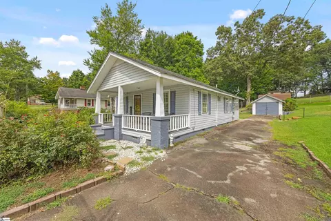 702 Slater Rd, Marietta, SC 29661