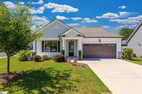 124 Sunlit Dr, Simpsonville, SC 29680