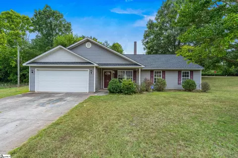 200 Amethyst Way, Laurens, SC 29360