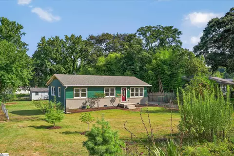 137 Anderson Dr, Spartanburg, SC 29302