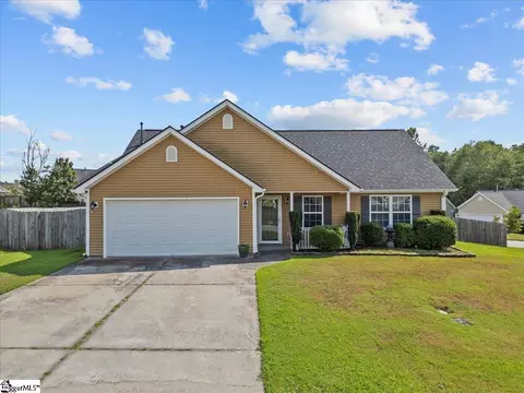 100 Corinth Dr, Piedmont, SC 29673