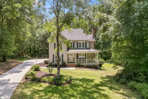 Exterior - 607 Shadow Oaks Dr, Easley, SC 29642 photo 9 of 10