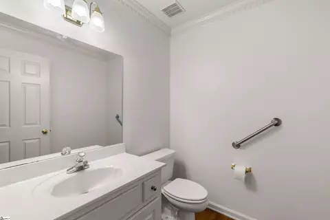 Bath - 607 Shadow Oaks Dr, Easley, SC 29642 photo 1 of 7