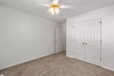 Bedroom - 607 Shadow Oaks Dr, Easley, SC 29642 photo 3 of 8