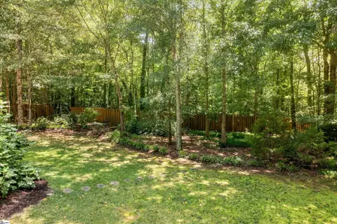 Exterior - 607 Shadow Oaks Dr, Easley, SC 29642 photo 7 of 10