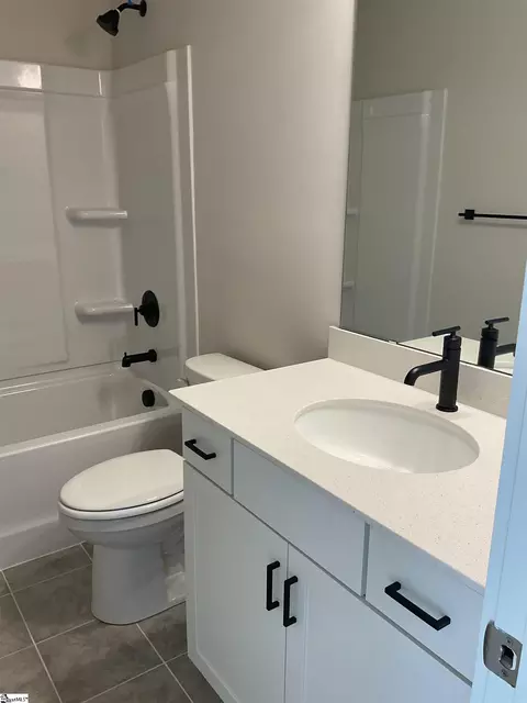 Bath - 113 Eagle Creek Dr, Central, SC 29630 photo 5 of 5