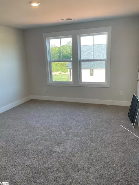 Bedroom - 113 Eagle Creek Dr, Central, SC 29630 photo 2 of 3