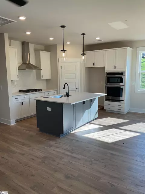 Kitchen - 113 Eagle Creek Dr, Central, SC 29630 photo 1 of 3