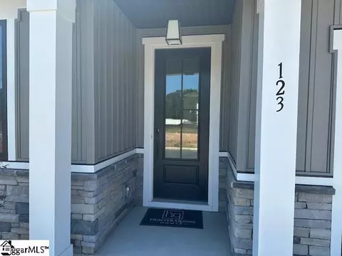 Exterior - 123 Osprey Lndg, Central, SC 29630 photo 3 of 4