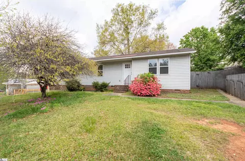 506 Rotterdam Rd, Easley, SC 29640