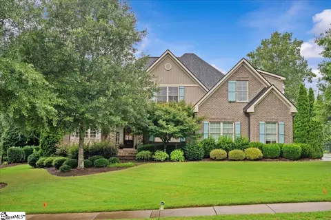 200 Bentwater Trl, Simpsonville, SC 29680