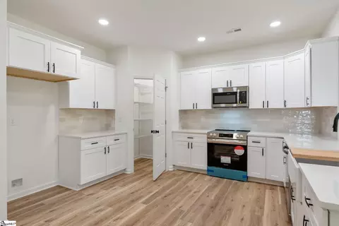 406 Burrell St, Pendleton, SC 29670 photo 7