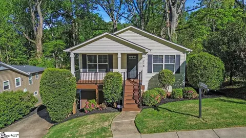 318 Briarcliff Dr, Greenville, SC 29607