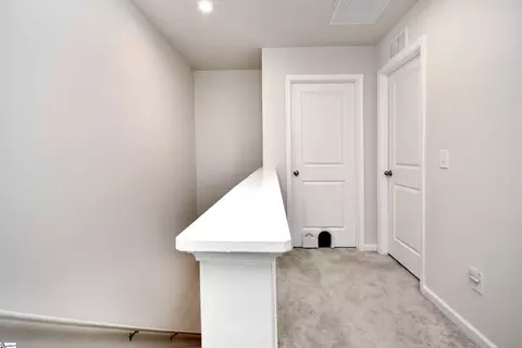 Entry Way - 113 Alice Ct, Easley, SC 29642 photo 3 of 4