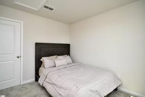 Bedroom - 113 Alice Ct, Easley, SC 29642 photo 5 of 7
