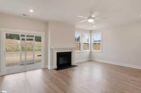 117 Eagle Creek Dr, Central, SC 29630 photo 13