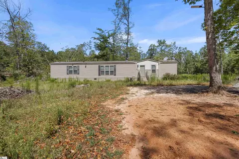 115 Blount Rd, Belton, SC 29627