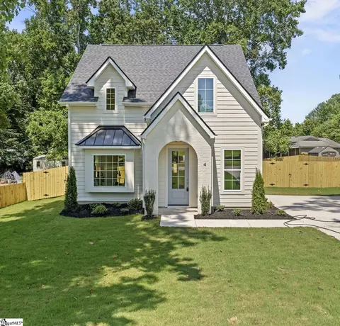 4 Wendfield Dr, Travelers Rest, SC 29690