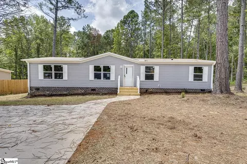 108 Heatherwood Dr, Gray Court, SC 29645