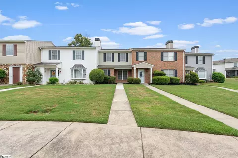 22 Birchview St, Taylors, SC 29687