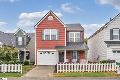 110 Nobska Light Ct, Simpsonville, SC 29681