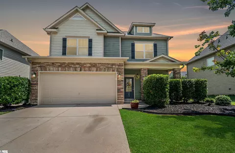 362 Bridge Crossing Dr, Simpsonville, SC 29681