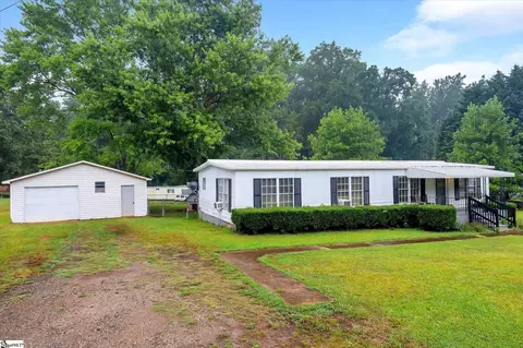 31 Emily Ln, Piedmont, SC 29673