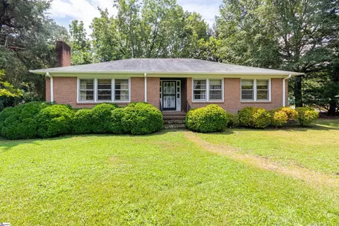 1014 Rutherford Rd, Greenville, SC 29609