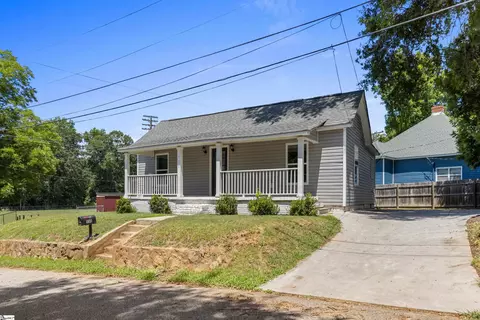 550 Green St, Woodruff, SC 29388