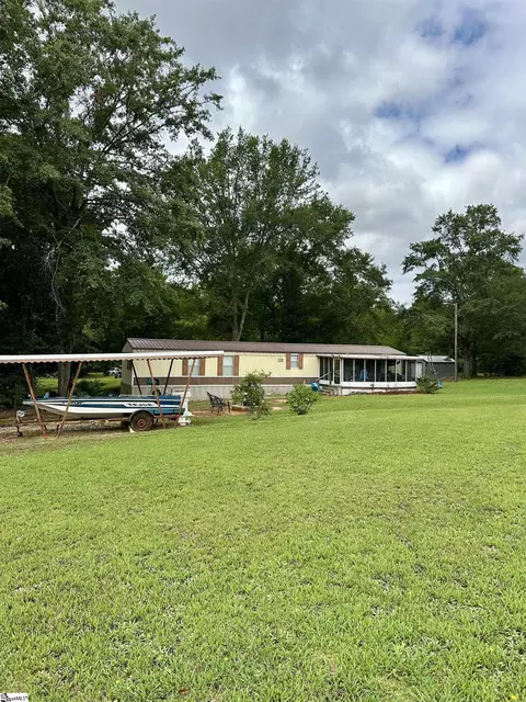 168 Twilight Dr, Gray Court, SC 29645