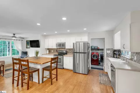 Kitchen - 110 Cherokee Rd, Easley, SC 29642 photo 1 of 4
