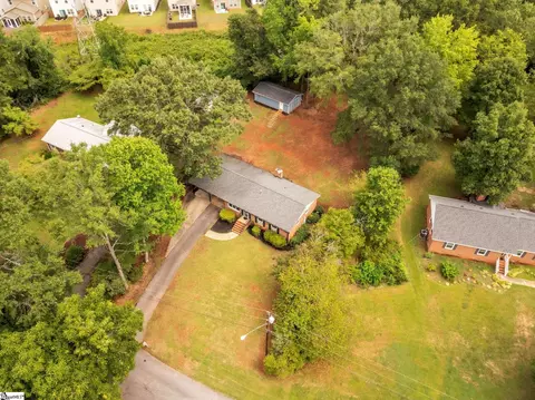 View/Area - 110 Cherokee Rd, Easley, SC 29642 photo 2 of 6