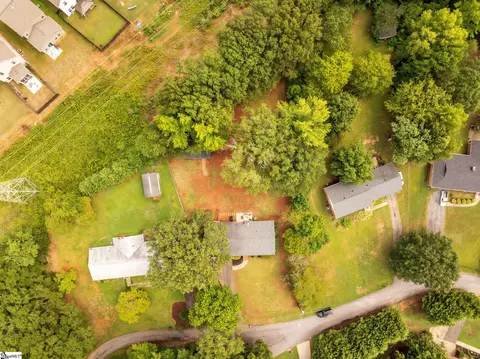 View/Area - 110 Cherokee Rd, Easley, SC 29642 photo 1 of 6
