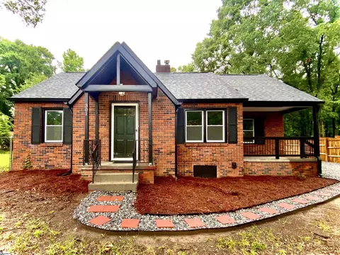 301 Churchill Cir, Greenville, SC 29605