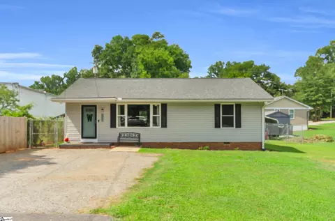 301 Newton Ln, Anderson, SC 29624