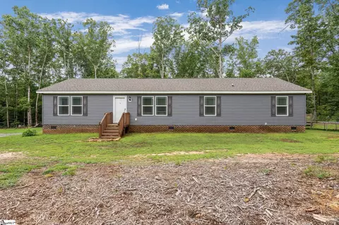 250 Mattie Campbell Rd, Honea Path, SC 29654