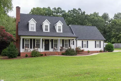 110 Richland Dr, Easley, SC 29642