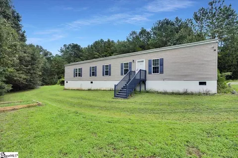 362 Emory Rd, Cowpens, SC 29330 photo 2