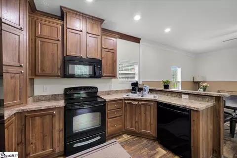 362 Emory Rd, Cowpens, SC 29330 photo 7