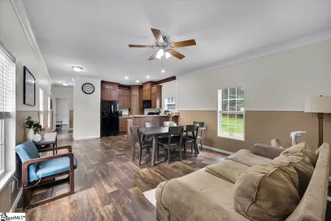 362 Emory Rd, Cowpens, SC 29330 photo 10