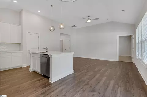 Living - 545 Clairbrook Ct, Greer, SC 29651 photo 2 of 3