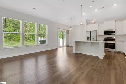 Living - 545 Clairbrook Ct, Greer, SC 29651 photo 1 of 3