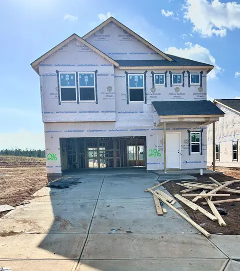 12 Leacoock Dr, Fountain Inn, SC 29644