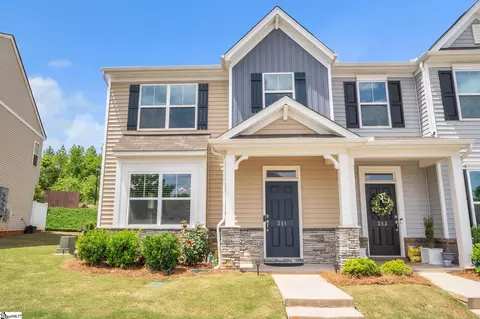 351 Intrepid Ct, Greer, SC 29650 photo 1